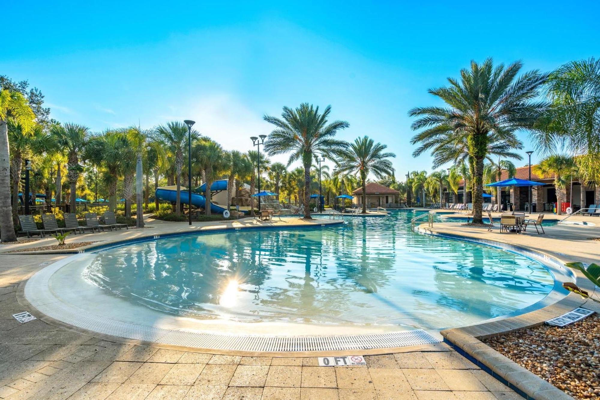 Villatel Village At Solterra Resort Davenport Bagian luar foto
