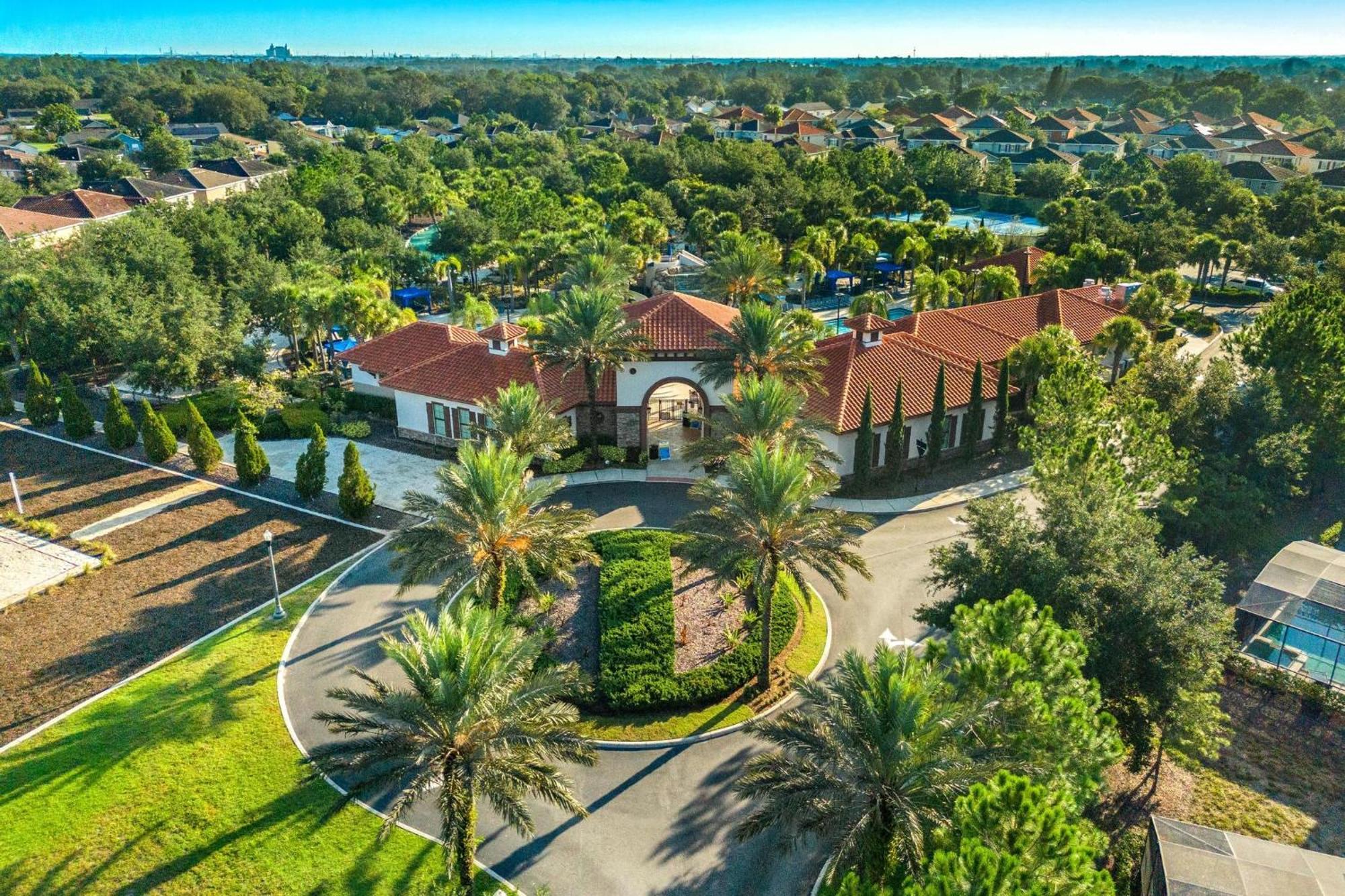 Villatel Village At Solterra Resort Davenport Bagian luar foto